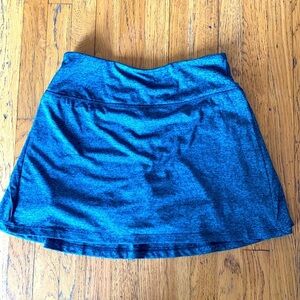 Fulbelle NWT Marble Green and Black Skort Size Medium